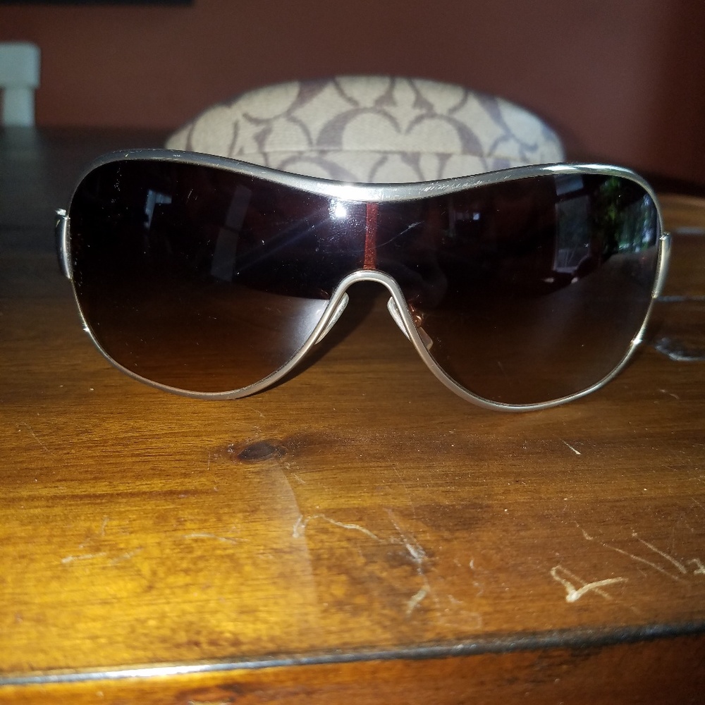 Authentic Coach Reagan Sunglasses